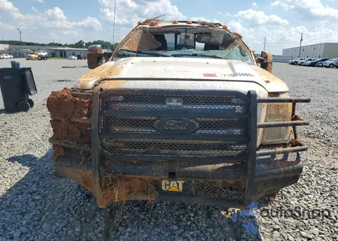 2015 Ford F250 Super Duty z USA, uszkodzony, nr VIN 1FT7W2BT7FED35669